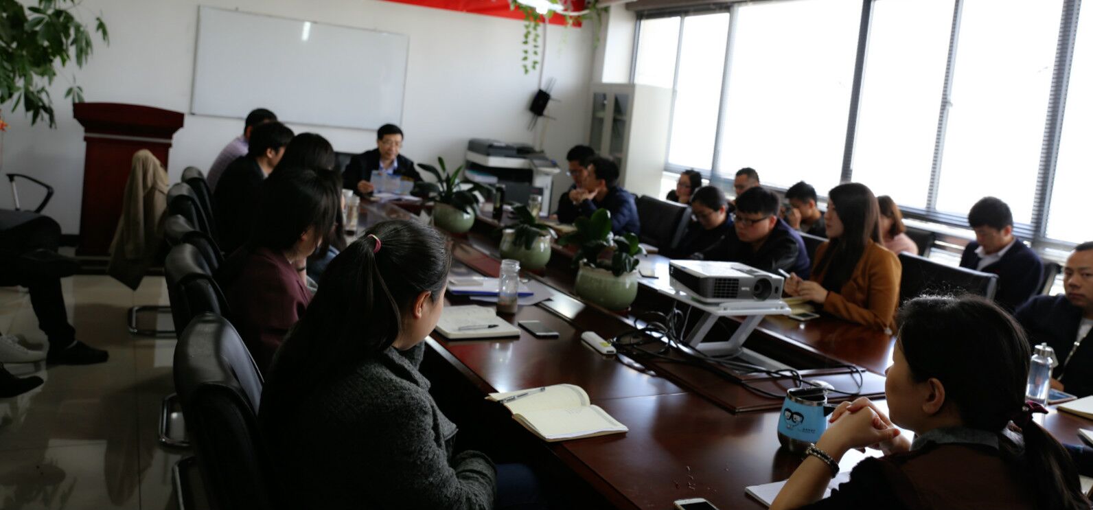 培訓(xùn)為大！專家來我司培訓(xùn)金融管理課程